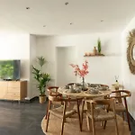 La Piscine - Maison De Dans Le Golfe De Saint Tropez - 6 Personnes Nyaraló Cogolin