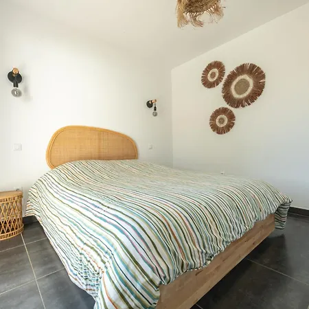 La Piscine - Maison De Dans Le Golfe De Saint Tropez - 6 Personnes Nyaraló Cogolin
