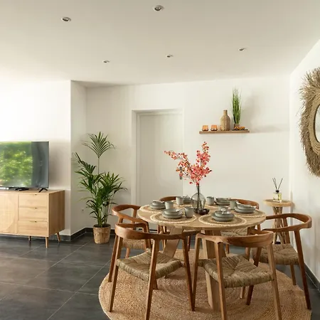 La Piscine - Maison De Dans Le Golfe De Saint Tropez - 6 Personnes Ferienhaus Cogolin